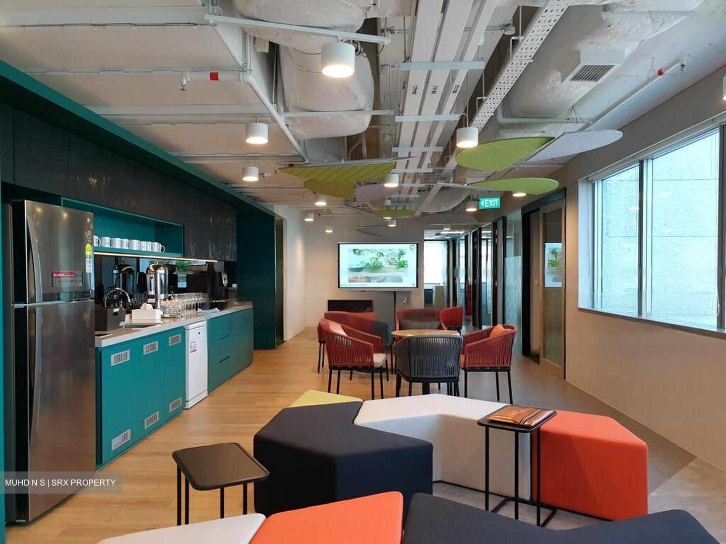 Odeon Towers (D7), Office #498107291